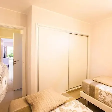 1 Bedroom For 4 People In Tenerife أذيخي