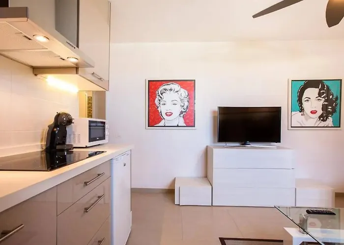 1 Bedroom For 4 People In Tenerife