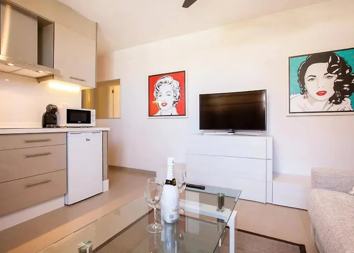 1 Bedroom For 4 People In Tenerife Costa Adeje (Tenerife)